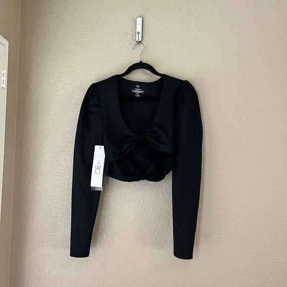 New PatBo Long Sleeve Cut-Out Top Stretch Active Black Large NWT - Picture 3 of 9